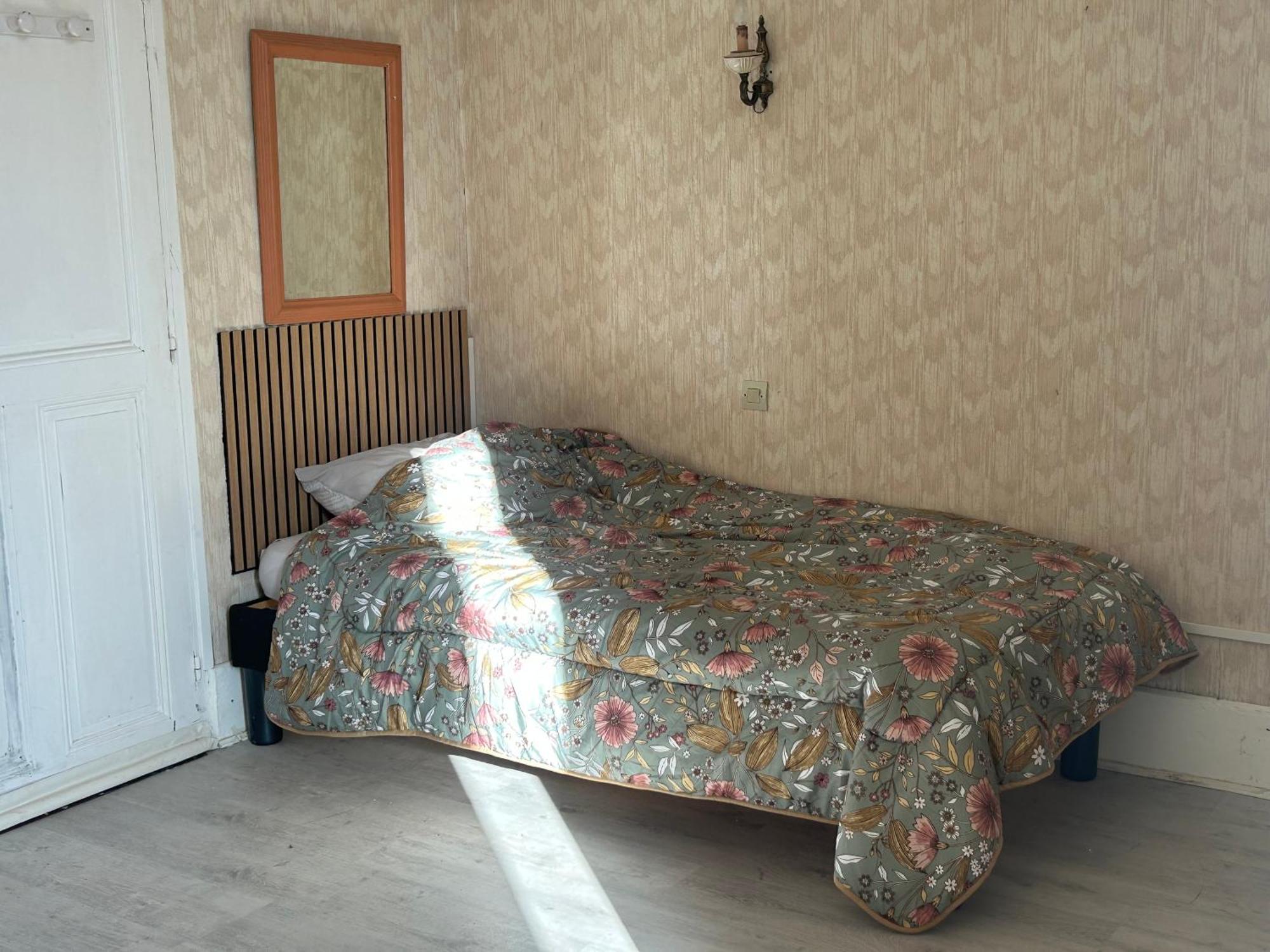 Chambre 3 Montceau-les-Mines Esterno foto