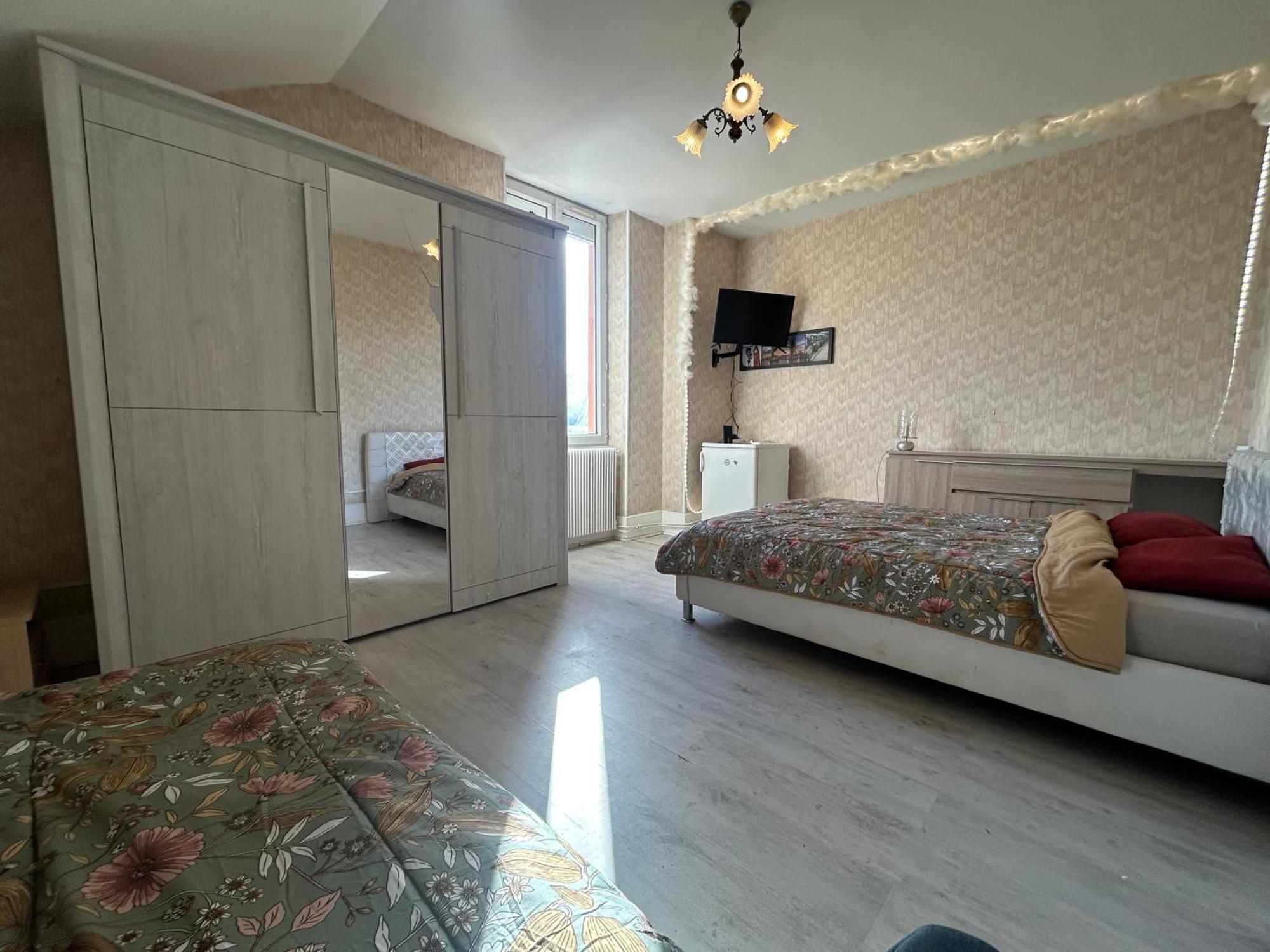 Chambre 3 Montceau-les-Mines Esterno foto